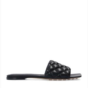 NWT Bottega Veneta Black Quilted Slides size 9.5